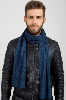Нужен ли шарф для мужчины зимой?