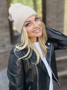 Dainty 